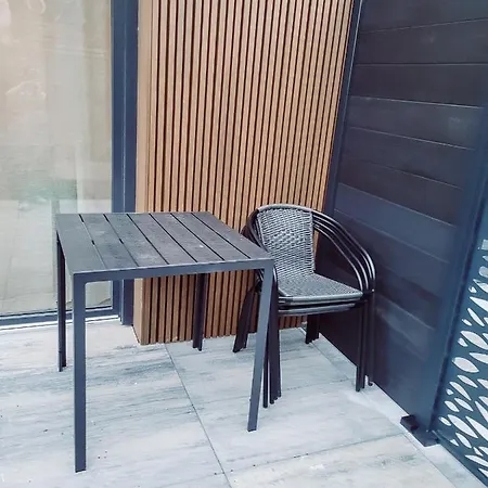 公寓 Sunkrab 尤斯托尼莫斯基